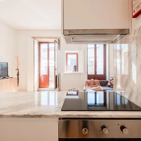 Host Wise - Sunny Downtown Апартаменты Порту