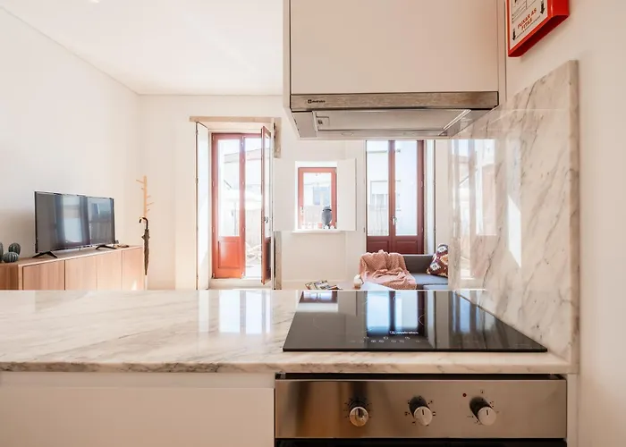 Host Wise - Sunny Downtown Daire Porto