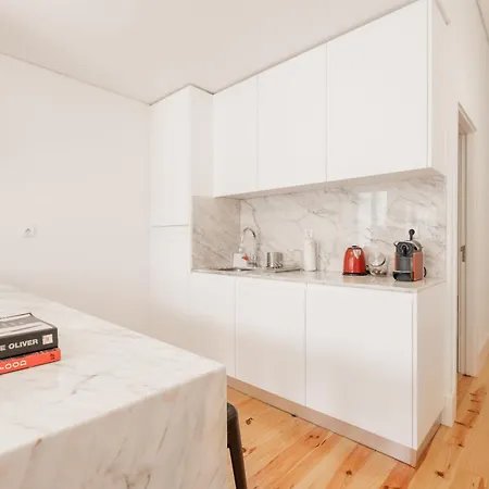 Host Wise - Sunny Downtown * ポルト